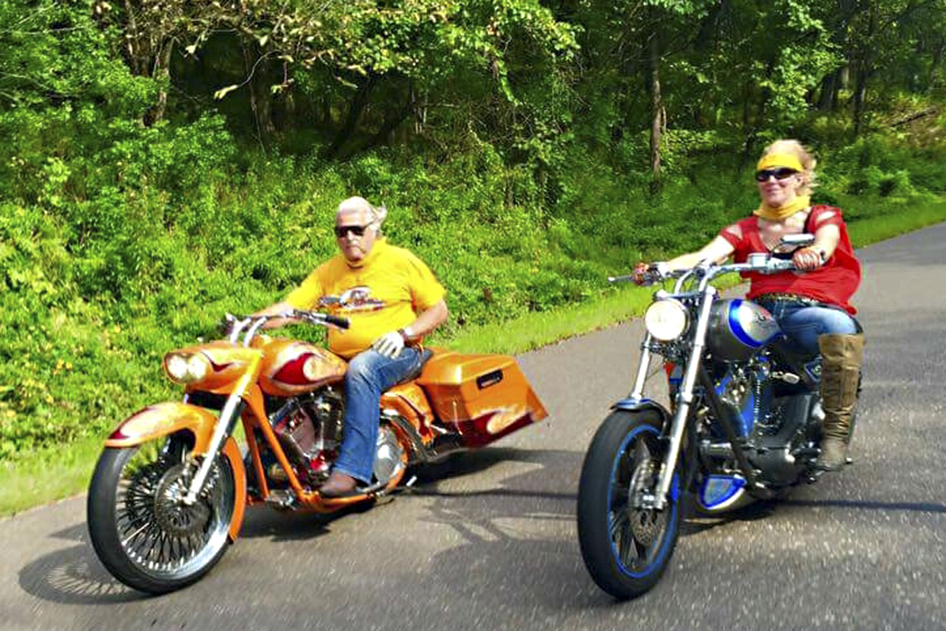 Donnie Smith and Dawn Williams on MN-95 North of Stillwater, Minnesota