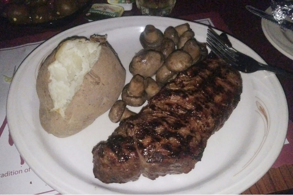 Saint Paul Guide Steak Dinner at Mancini's Char House